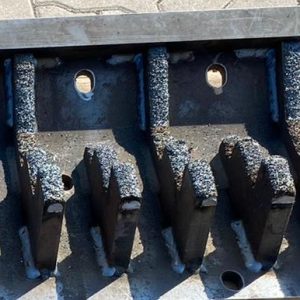 vorderer Abstreifkamm rechts, gekantet, 3-teilig